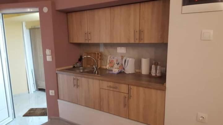 Perea White Suites Peraia  Bagian luar foto